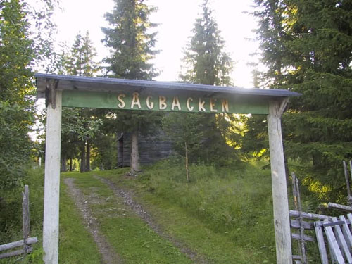 Ingång till Sågbacken